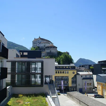 Konukevi Backstage Kufstein