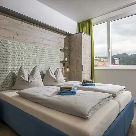 Backstage Guest house 4*