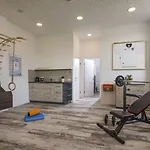 بيت ضيافة Backstage 4*