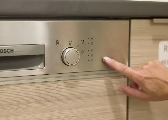 Backstage Pensión 4*