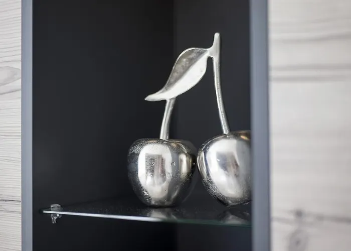 Backstage Pensión 4*